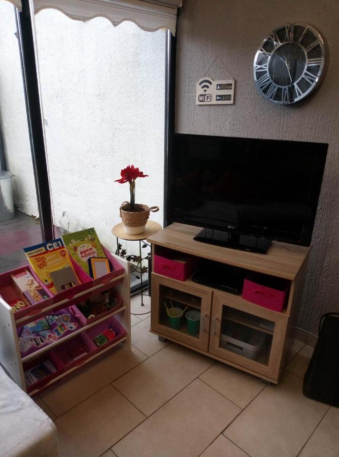 Cocon Douillet Avec Chaleur Ambiante Du Poele A Pellets Villa Hastiere-par-dela ภายนอก รูปภาพ
